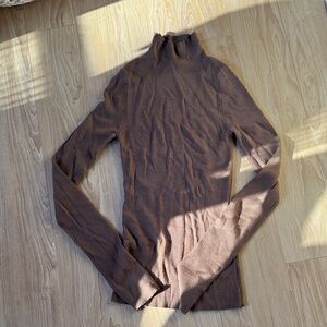 Henne Chocolate Ribbed Turtleneck